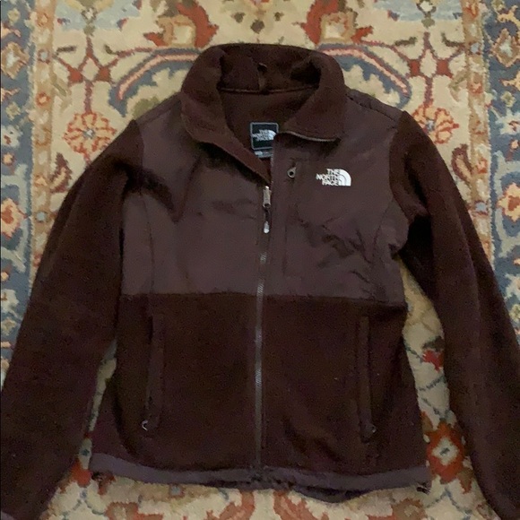 The North Face Jackets & Blazers - Size med North Face Denali fleece chocolate brown